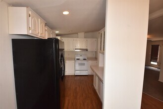 10007 Elderberry Park Ln in Tomball, TX - Building Photo - Building Photo