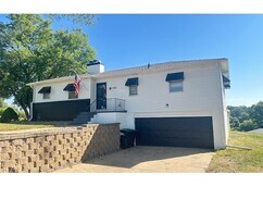 1605 S 95th St in Omaha, NE - Building Photo