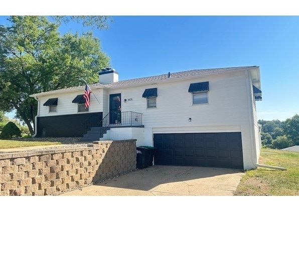 property at 1605 S 95th St