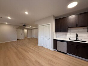 55 W Oakland Ave in Columbus, OH - Building Photo - Building Photo