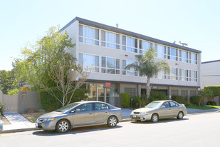 3633 Colegrove Apartments