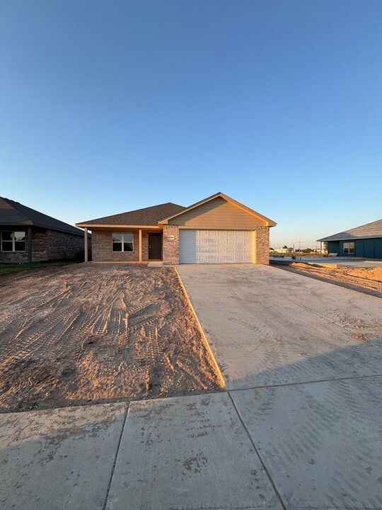 4304 Beacon Rd in Amarillo, TX - Building Photo