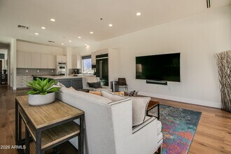 4201 N Marshall Way in Scottsdale, AZ - Building Photo - Building Photo