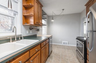 1811 Forest Ave in Waterloo, IA - Building Photo - Building Photo