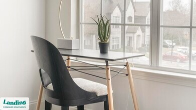 100 Crossing Blvd in Mcdonough, GA - Foto de edificio - Building Photo