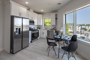 261 Marshall St in Paterson, NJ - Building Photo