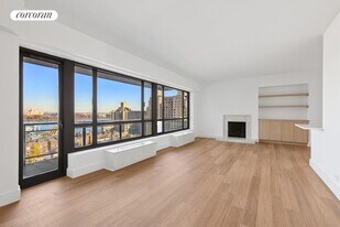 501 E 87th St in New York, NY - Building Photo