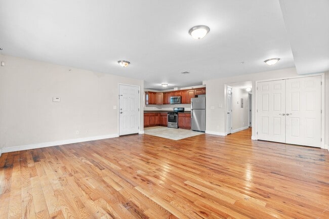 270 S 20th St, Unit 2