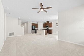 2964 Slough Creek Dr in Kissimmee, FL - Building Photo - Building Photo