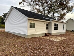 1351 Virginia Acres in Florence, SC - Building Photo - Building Photo