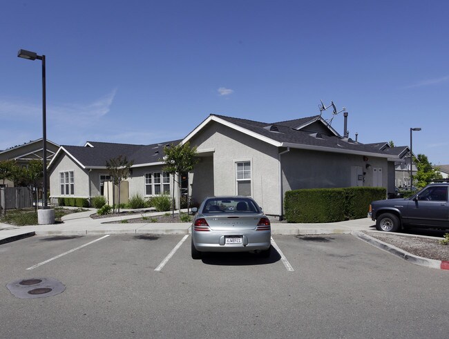 Northpointe Park in Sacramento, CA - Foto de edificio - Building Photo