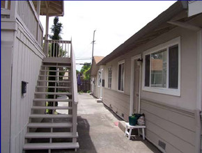 4015 Hoen in Santa Rosa, CA - Building Photo - Building Photo