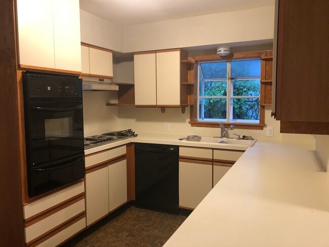 property at 56131 Lindhurst St