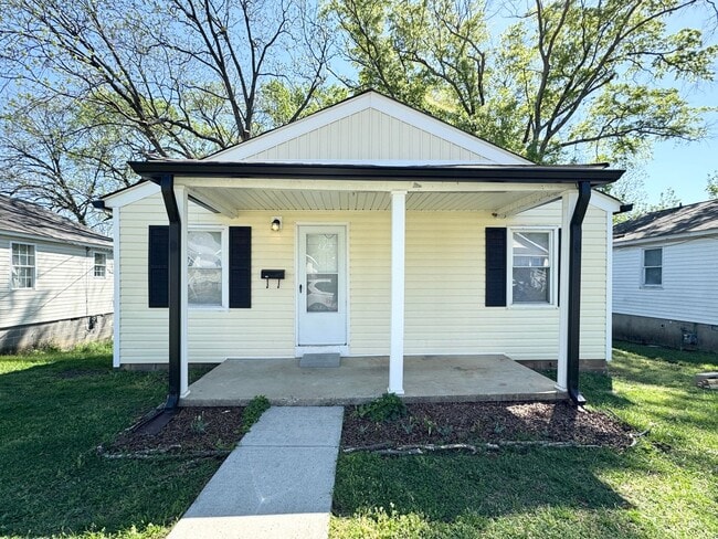 property at 805 Reid St