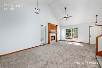 535 Allen Ct in Raymore, MO - Building Photo - Building Photo
