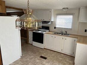 1841 Will Cunningham Rd in Deep Run, NC - Building Photo - Building Photo