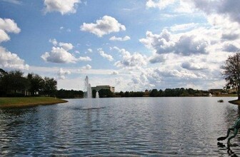 10000 Gate Pkwy in Jacksonville, FL - Building Photo - Building Photo