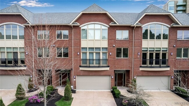 property at 37 Ojibwa Cir