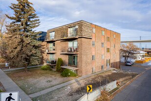 403 18th St SW in Calgary, AB - Building Photo