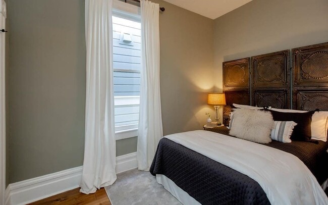 2253 Clinton Ave in Alameda, CA - Building Photo - Building Photo