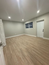 3095 W Flagler St in Miami, FL - Building Photo - Building Photo