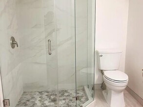 2800 Middle River Dr in Fort Lauderdale, FL - Building Photo - Building Photo