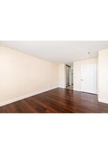 5705 Friars Rd, Unit 9 in San Diego, CA - Building Photo - Building Photo