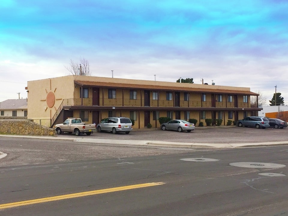 780 Spruce Ave in Las Cruces, NM - Building Photo