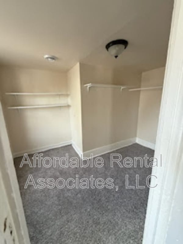 property at 1543 S 10th St