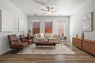 3623 Honey Daisy Dr in Crandall, TX - Building Photo - Building Photo