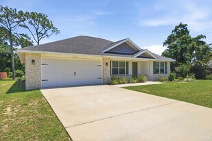 1454 Windy Ln in Gulf Breeze, FL - Building Photo