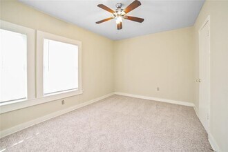 310 Franklin Blvd in Austin, TX - Building Photo - Building Photo