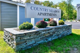 21 Moka Pl in Saugerties, NY - Building Photo - Building Photo