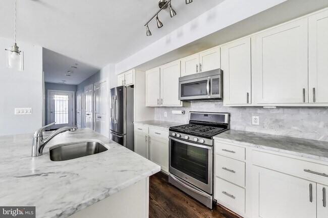 property at 1480 Harvard St NW