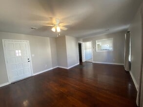 1618 S Monroe St in Enid, OK - Building Photo - Building Photo