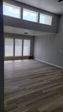 1906 Mountain Shadow Dr in Carlsbad, NM - Building Photo - Building Photo