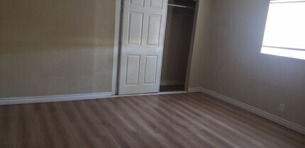 1616 El Ralfo Dr in Bakersfield, CA - Building Photo - Building Photo