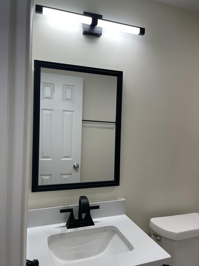 property at 567 Woodland Ln