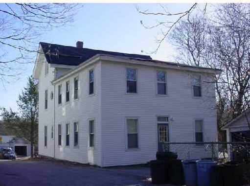 16 Spaulding St in Norwich, CT - Building Photo - Building Photo