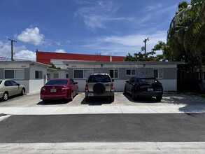 3060-3070 SW 27th Ln in Miami, FL - Building Photo - Building Photo