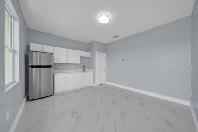 property at 104 Harry Ave S