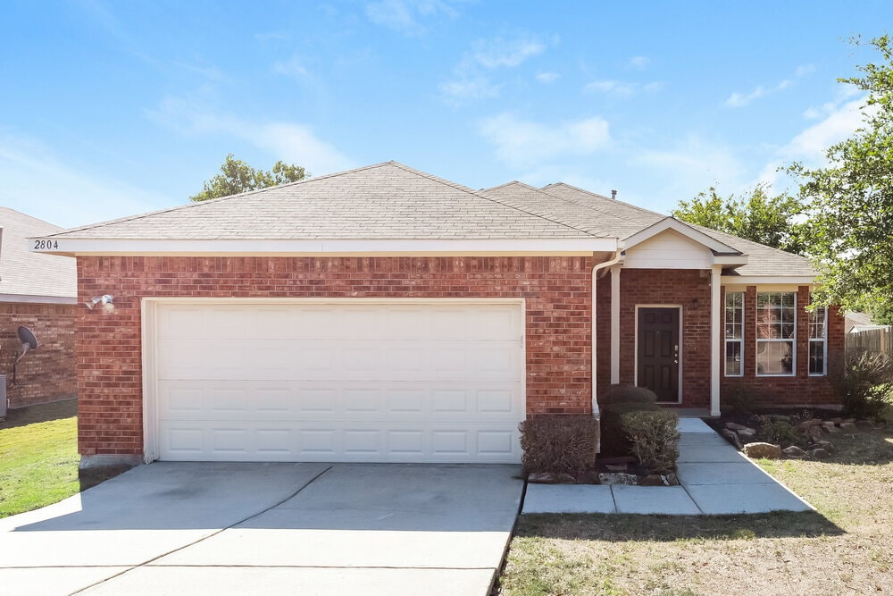 2804 Hilcroft Ave in Denton, TX - Building Photo