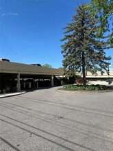 1 Landmark Sq in Port Chester, NY - Building Photo - Building Photo