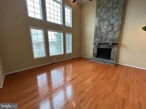 42650 Nations St in South Riding, VA - Building Photo - Building Photo