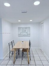 7610 Dickens Ave in Miami Beach, FL - Building Photo - Building Photo