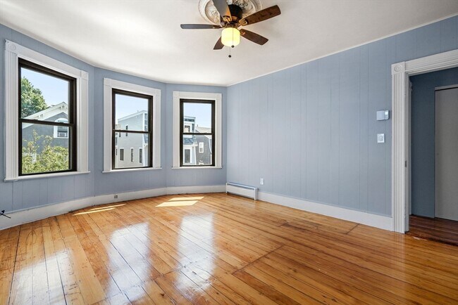 526 E 5th St in Boston, MA - Building Photo - Building Photo