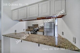 308 Queens Rd in Charlotte, NC - Building Photo - Building Photo