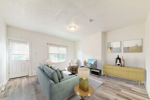 24 Penelope St in Pittsburgh, PA - Building Photo