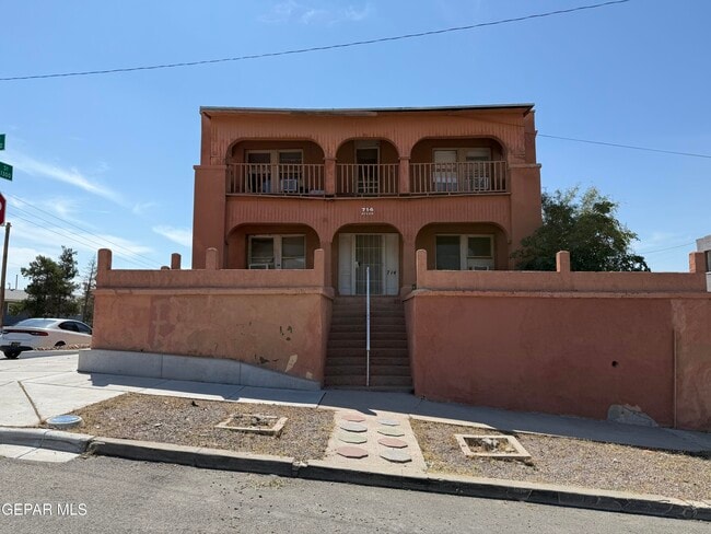 property at 714 E River Ave