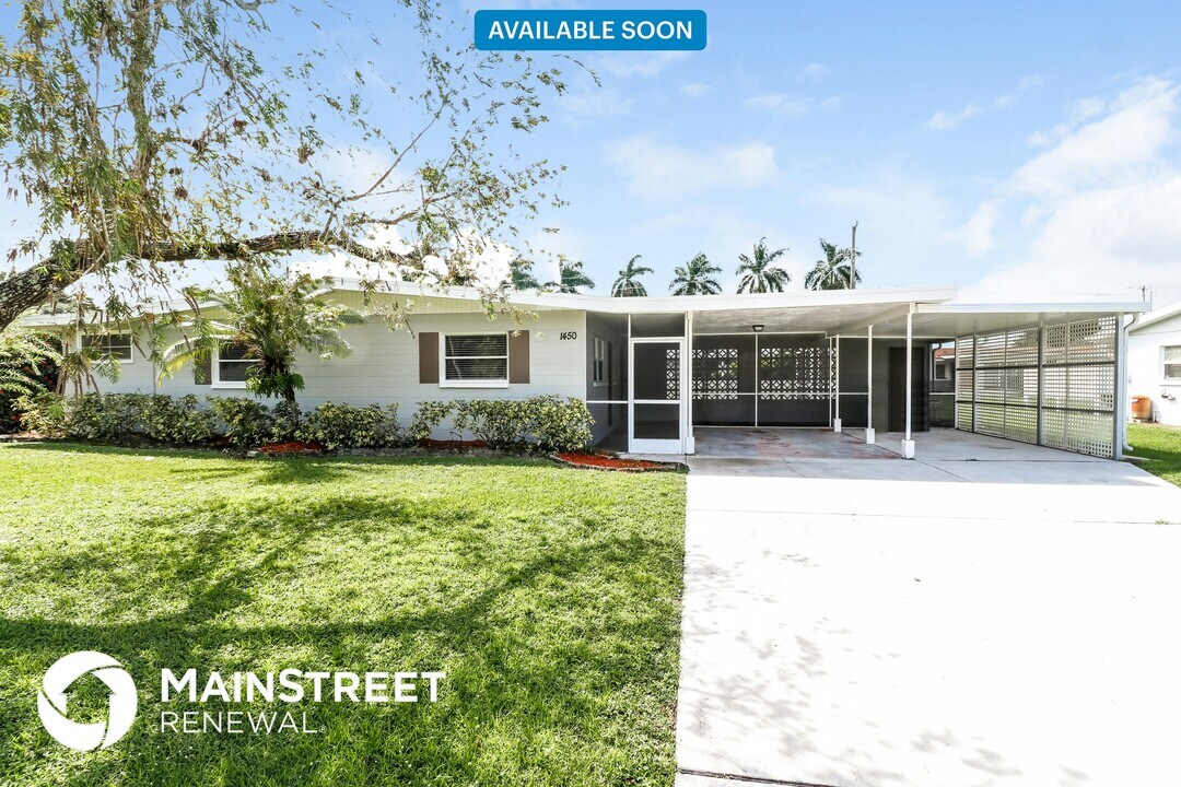 1450 Mandel Rd in Ft. Myers, FL - Building Photo